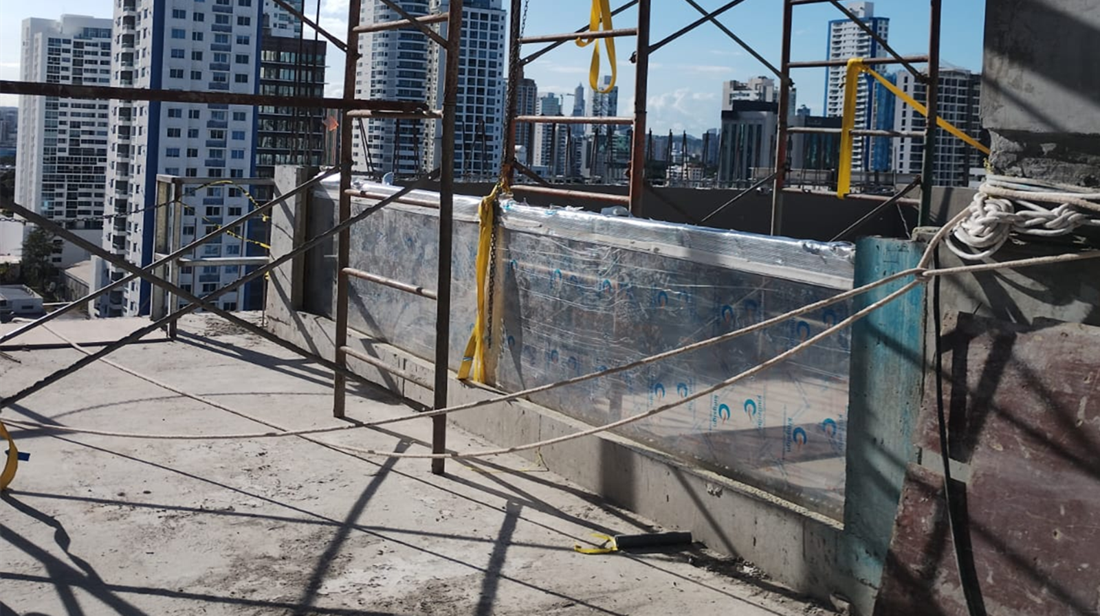 100 mm paksune akrüülpaneel välibasseini akna jaoks